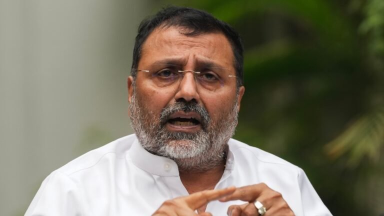 ‘5 लाख से ज्यादा पाकिस्तानी भारत में रह रहे, वाघा बॉर्डर पर सब दिख गया’, निशिकांत दुबे का बड़ा बयान